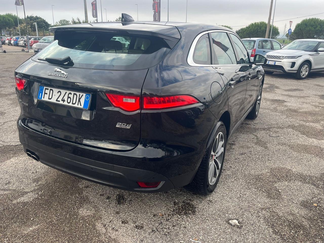 Jaguar F-Pace 2016 2.0 D 180 CV Portfolio
