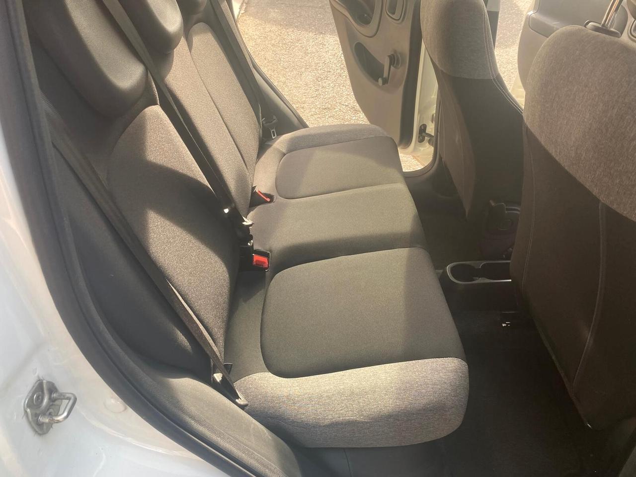 Fiat Panda 1.0 70 cv Hybrid City Life - 1 PROP. - OK NEOP. - GARANZIA 12 MESI