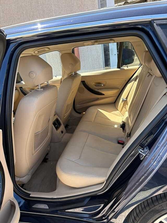 BMW Serie 3 320d Touring Luxury