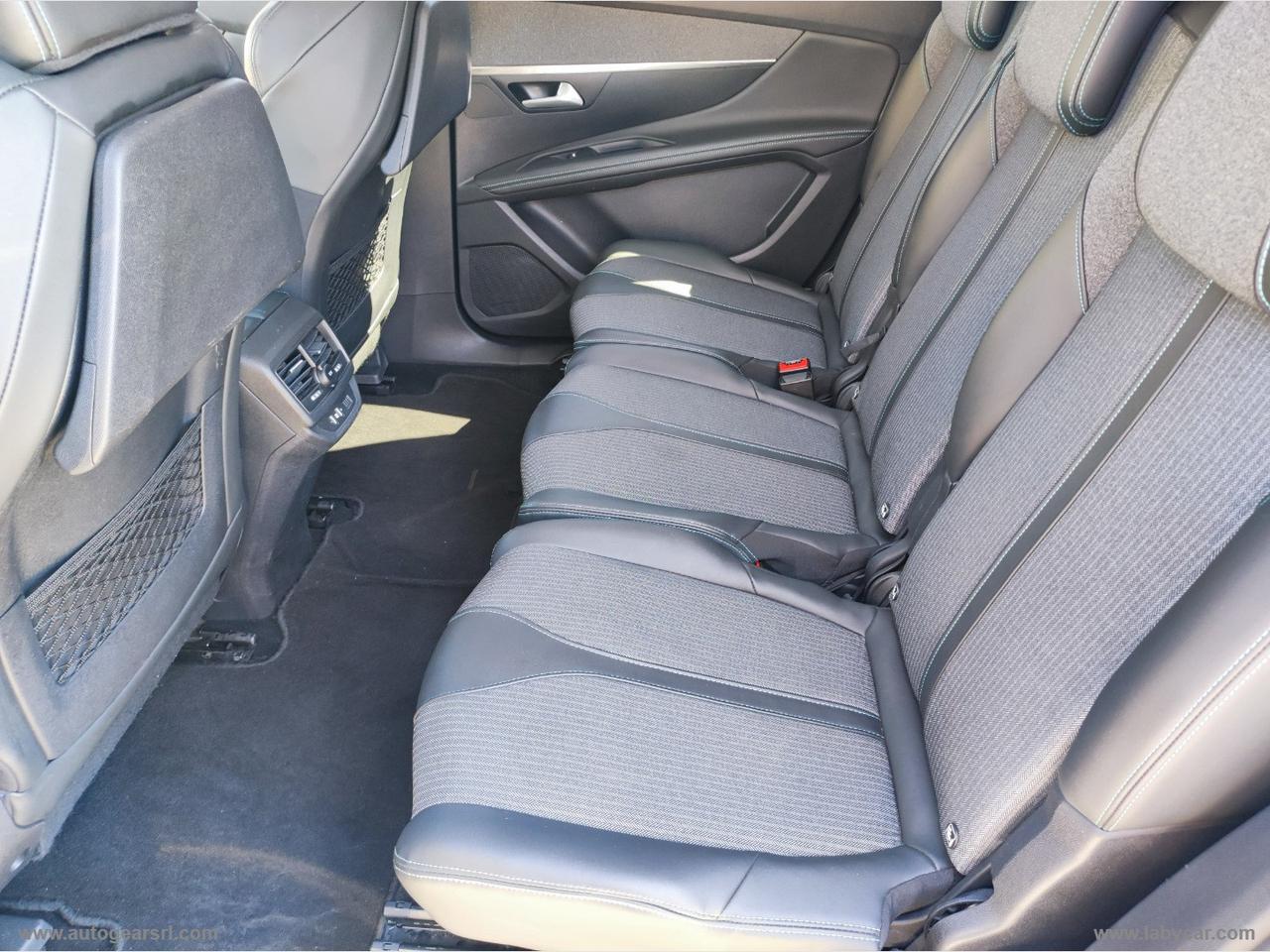 PEUGEOT 5008 BlueHDi 130 S&S EAT8 Allure Pack