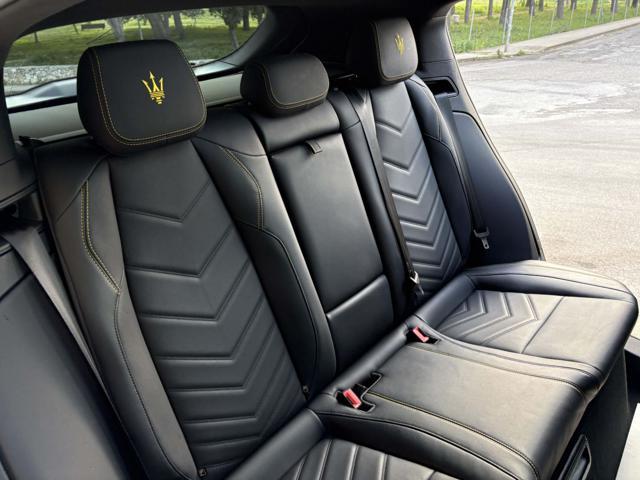 MASERATI Grecale Grecale MHEV 330 CV Modena TETTO APR/PAN.