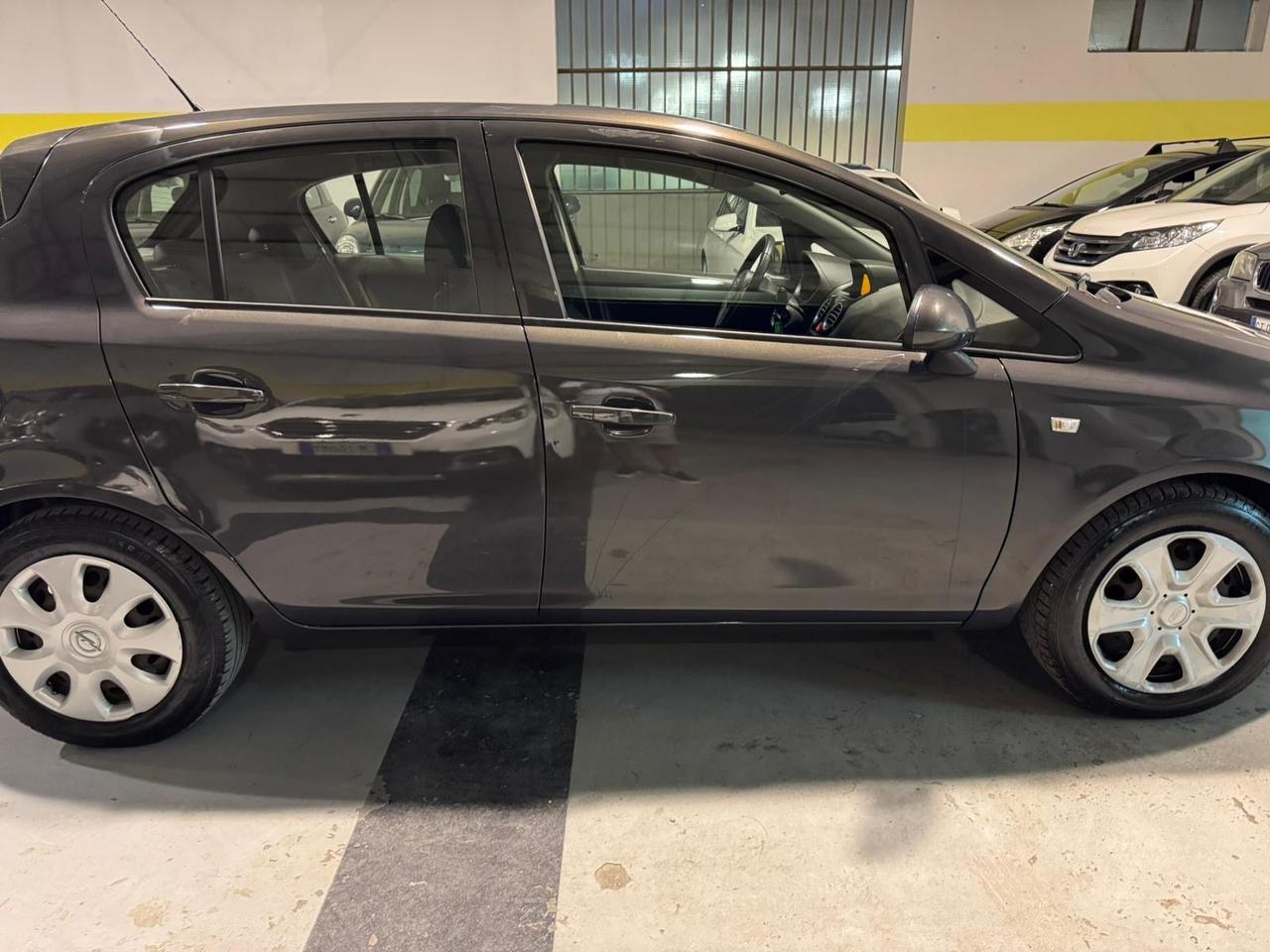 Opel Corsa 1.2 85CV 5 porte GPL neopatentati 2014