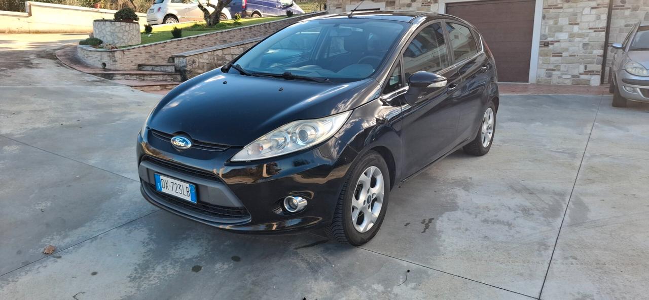 Ford Fiesta 1.4 TDCi 5p. Titanium