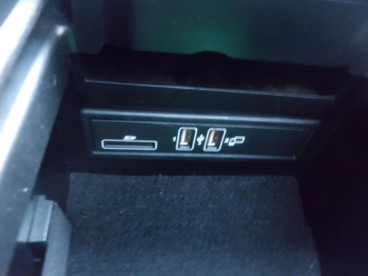 Mercedes-benz E 220 d 4Matic Auto Premium Plus