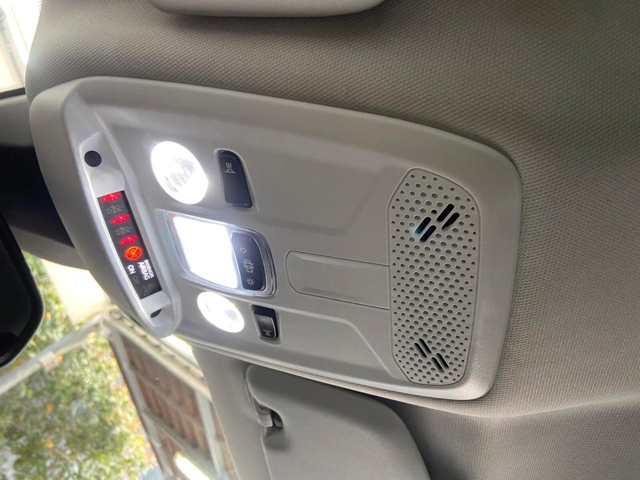 Peugeot 2008 PureTech 130 S&S EAT8 Active Pack