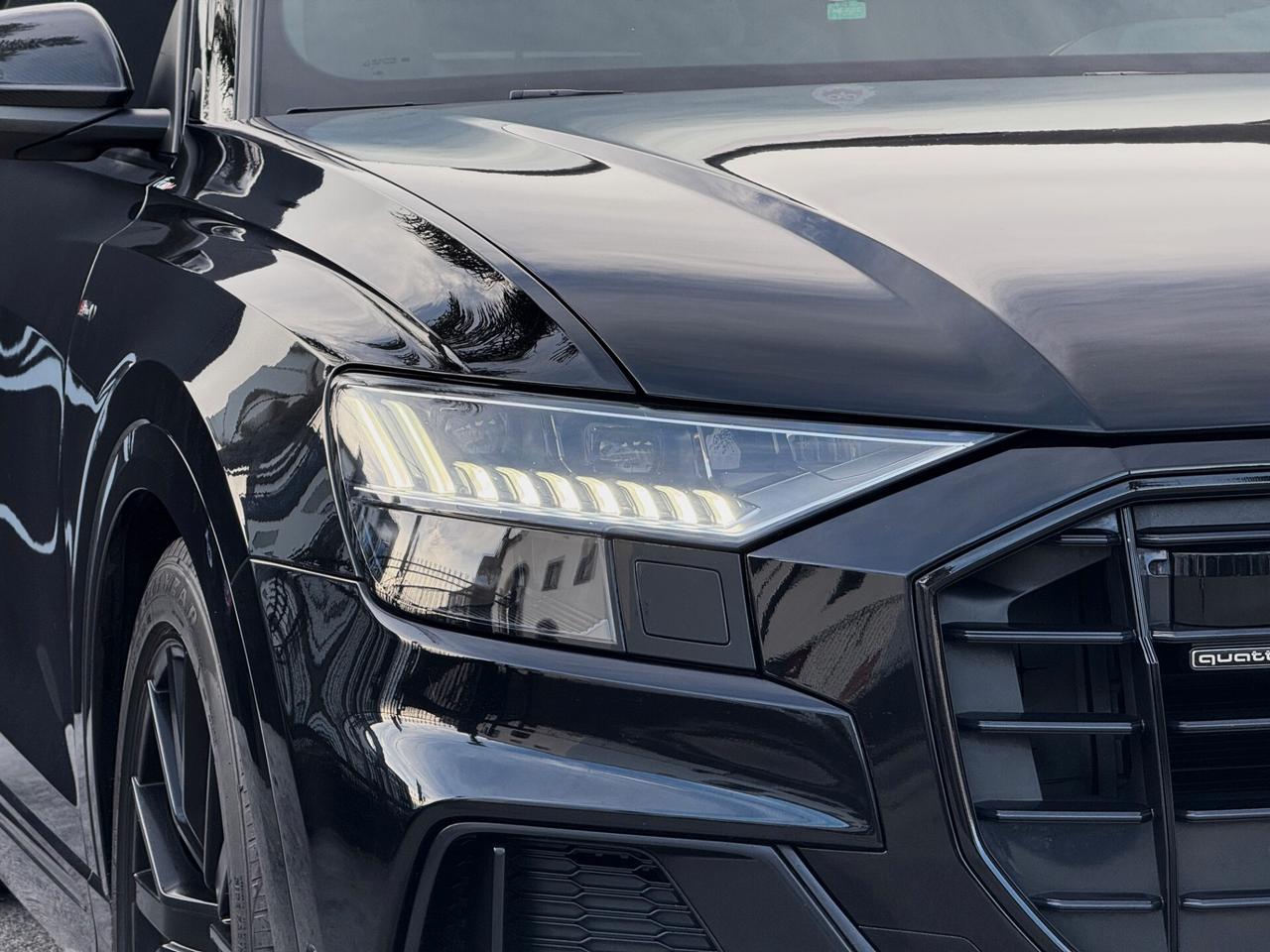 Audi Q8 50 TDI Quattro 286CV CARBONIO TETTO