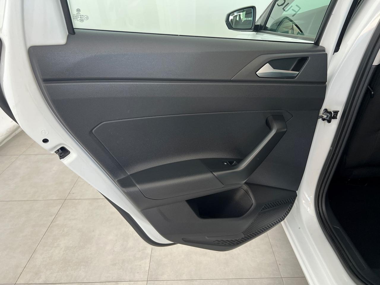 VOLKSWAGEN Polo VI 2017 Polo 5p 1.6 tdi Comfortline 80cv