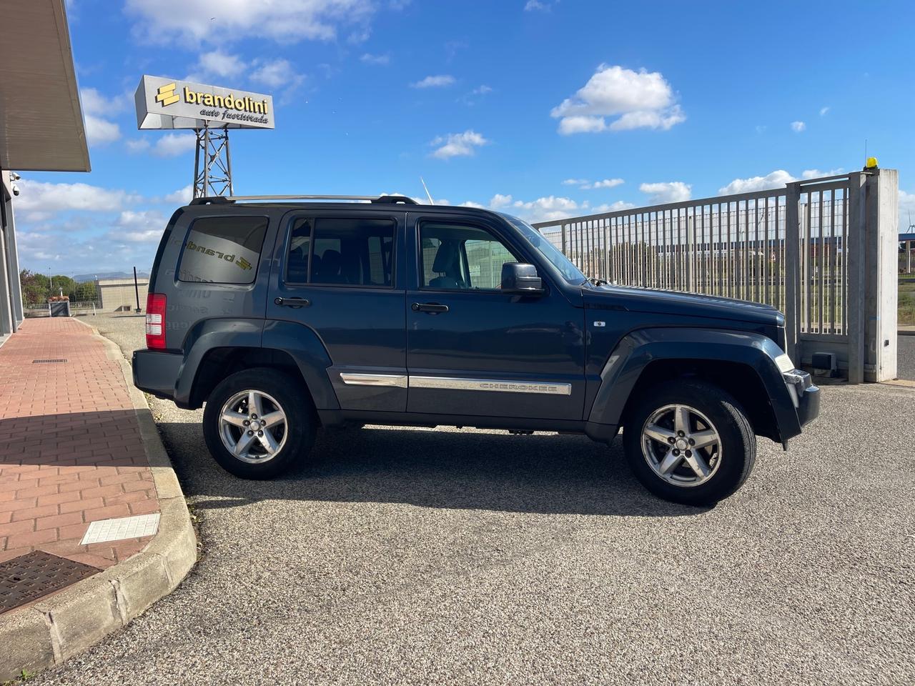 Jeep Cherokee 2.8 CRD Limited GANCIO TRAINO my09"