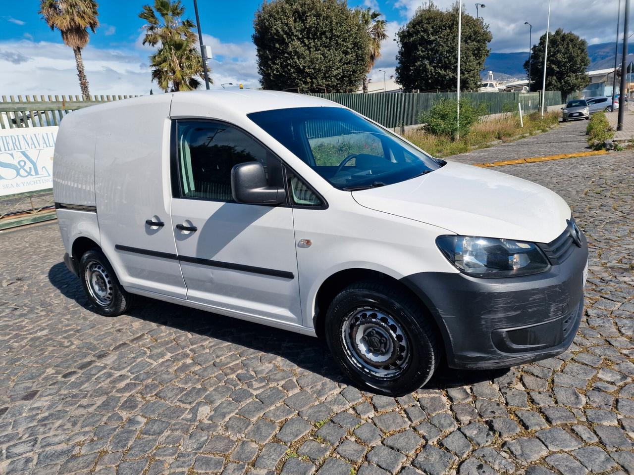 Volkswagen caddy 1.6 TDI 2015