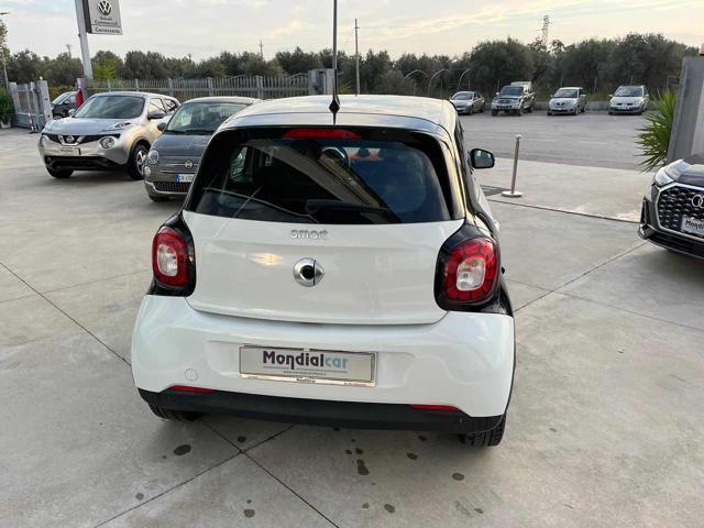 SMART ForFour 70 1.0 Passion