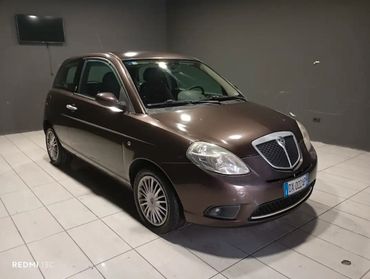 LANCIA YPSILON DEL 2009 110.000 KM