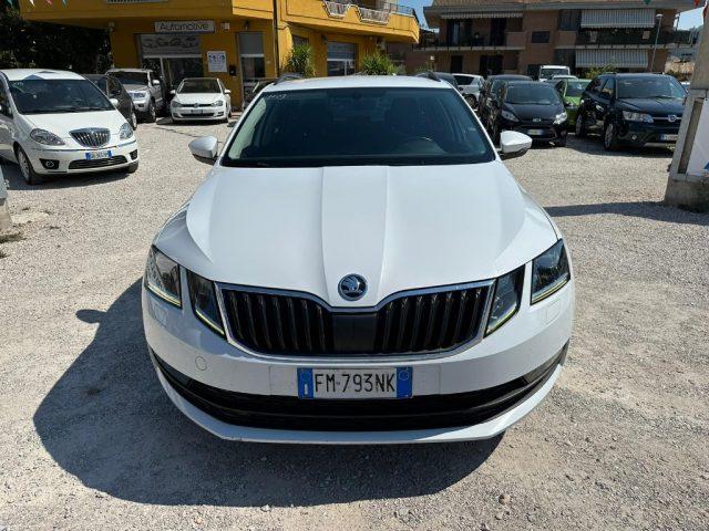 SKODA Octavia 1.4 TSI Wagon Executive G-Tec