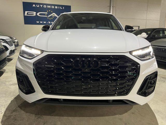 AUDI Q5 SPB Sportback 40TDI quattro S line Identity Black