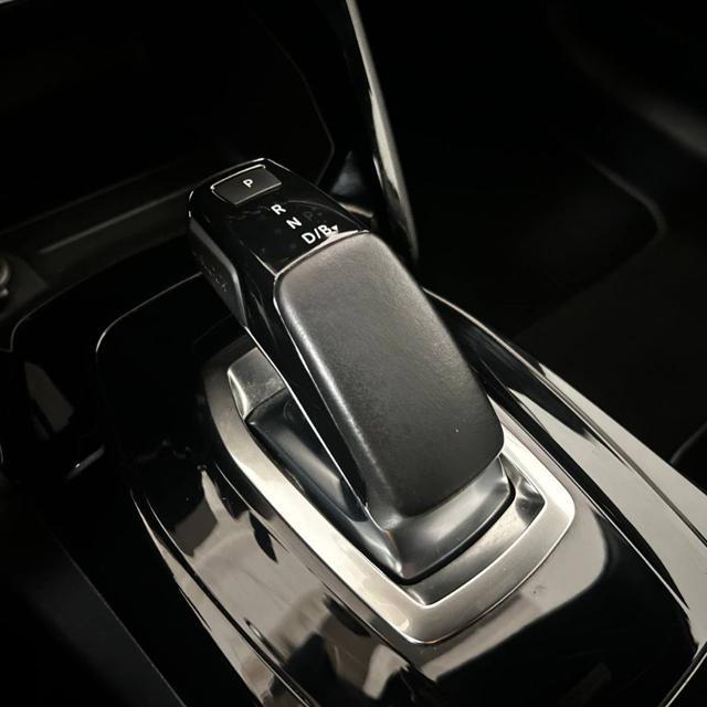 PEUGEOT 208 motore elettrico 136 CV 5 porte GT Pack