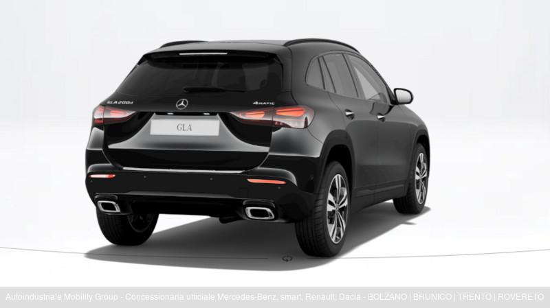 Mercedes-Benz GLA 200 D 4MATIC PROGRESSIVE ADVANCED PLUS