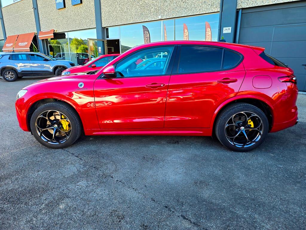 Alfa Romeo Stelvio 2.0 Turbo 280 CV Q4 VELOCE