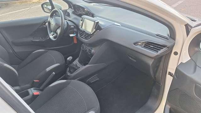 Peugeot 208 208 5p 1.6 bluehdi 75cv /// PER NEOPATENTATO ///