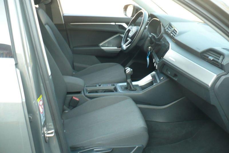 Audi Q3 Q3 35 TDI S tronic Business Advanced