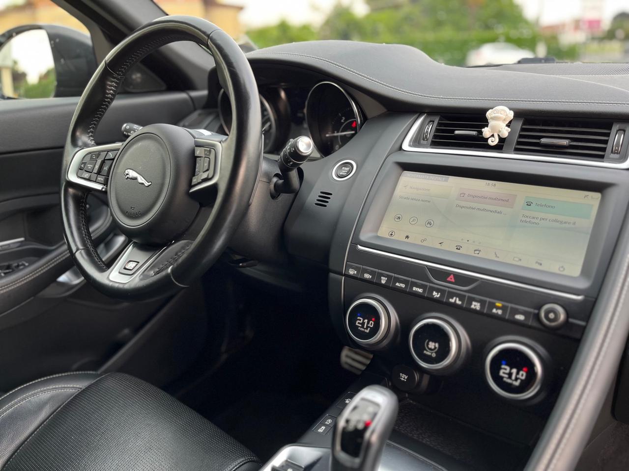 Jaguar E-Pace 2.0D 150 CV AWD R-Dynamic