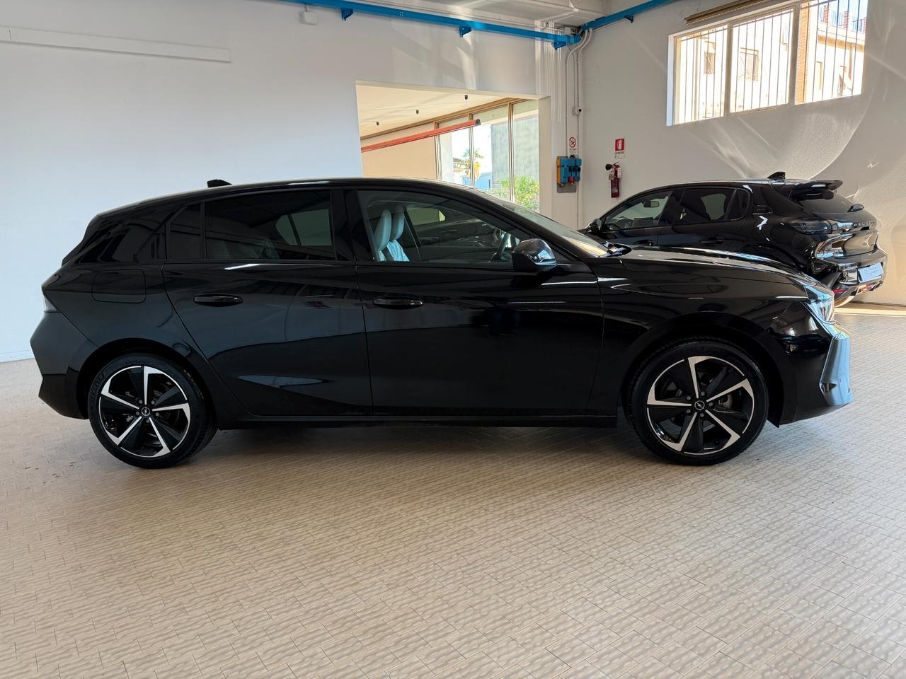 Opel Astra 1.2 Turbo 130 CV Elegance KM0 Neopatentati KM0
