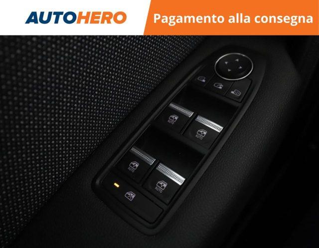 RENAULT Captur Mild Hybrid 160 CV EDC Techno