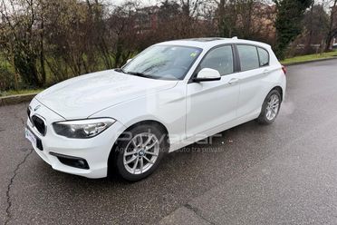 BMW 116i 5p. Advantage