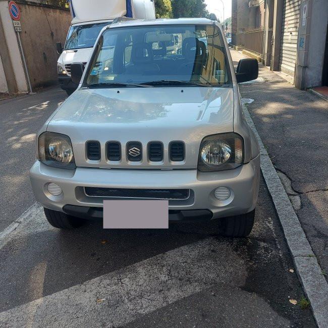 Suzuki Jimny 1.3i 16V cat 4WD JLX