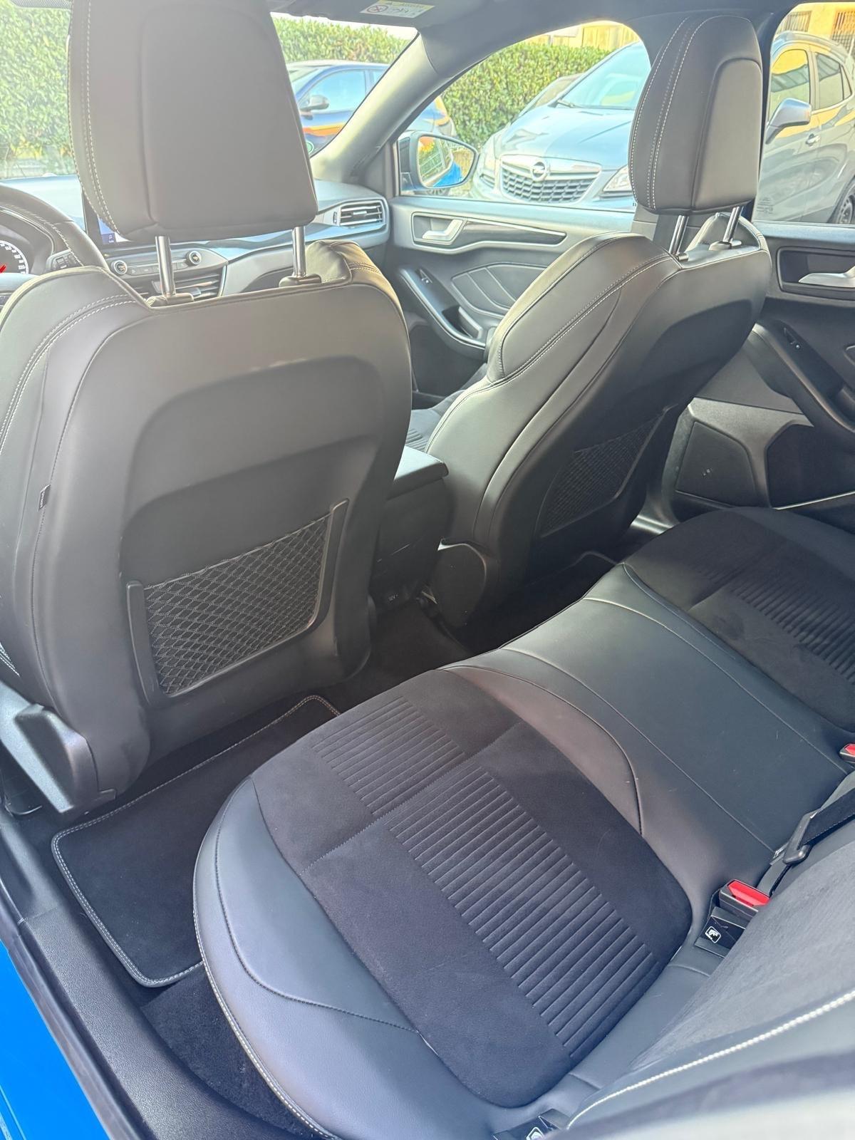 Ford Focus 2.3 EcoBoost 280 CV 5p. ST