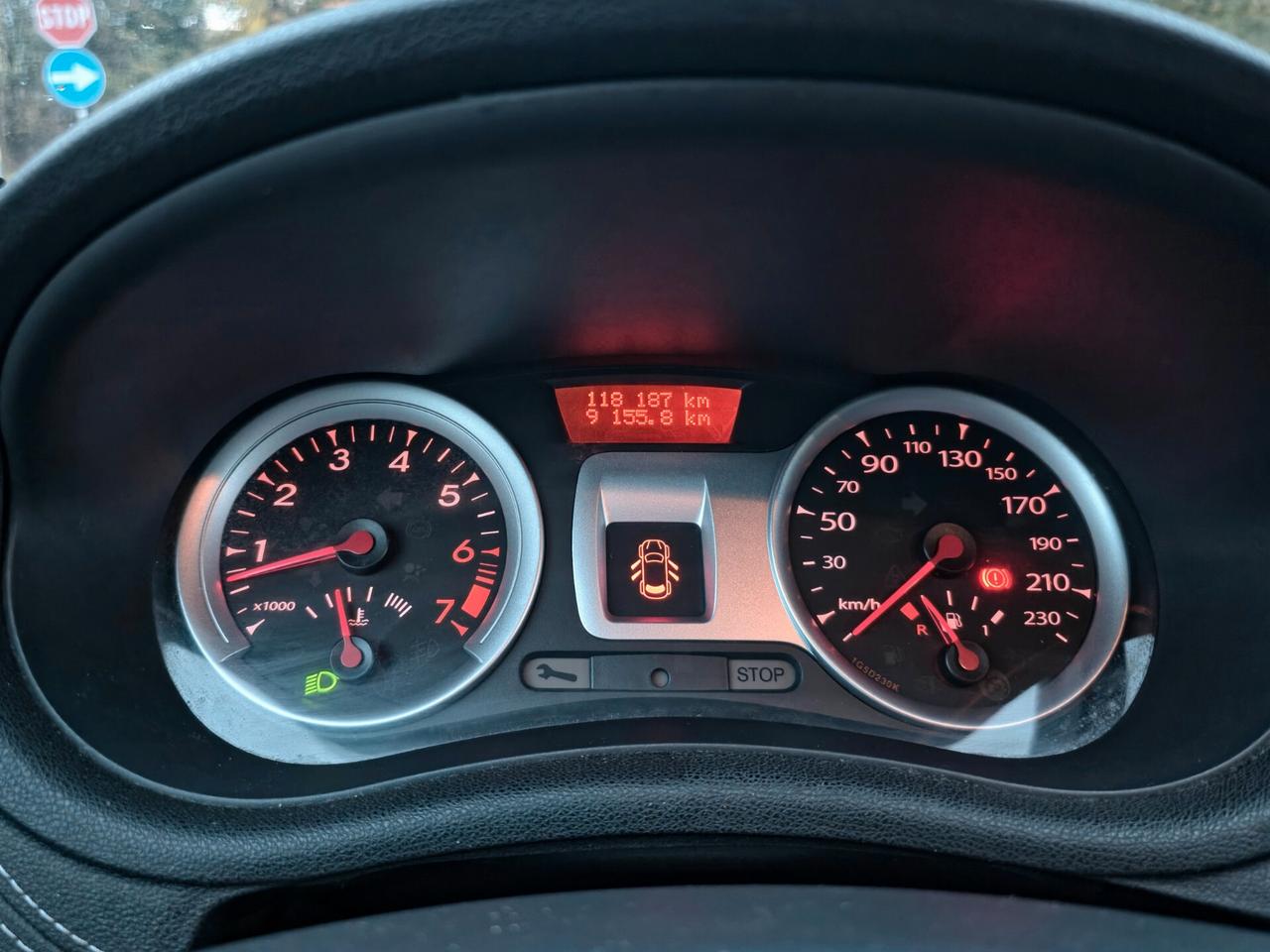 Renault Clio 1.2 16V 5 porte Luxe 2010-E4 Manuale NEO