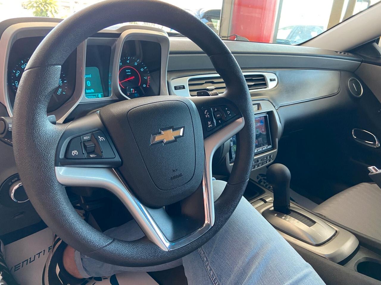 Chevrolet Camaro v6 241kw 328 cv