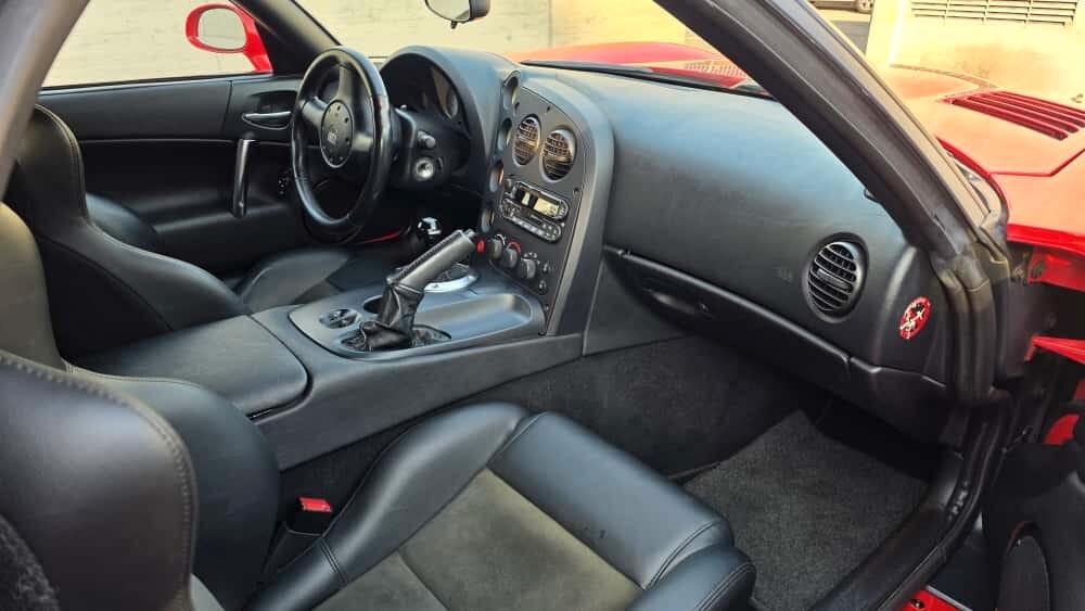 Dodge Viper SRT 10 2004