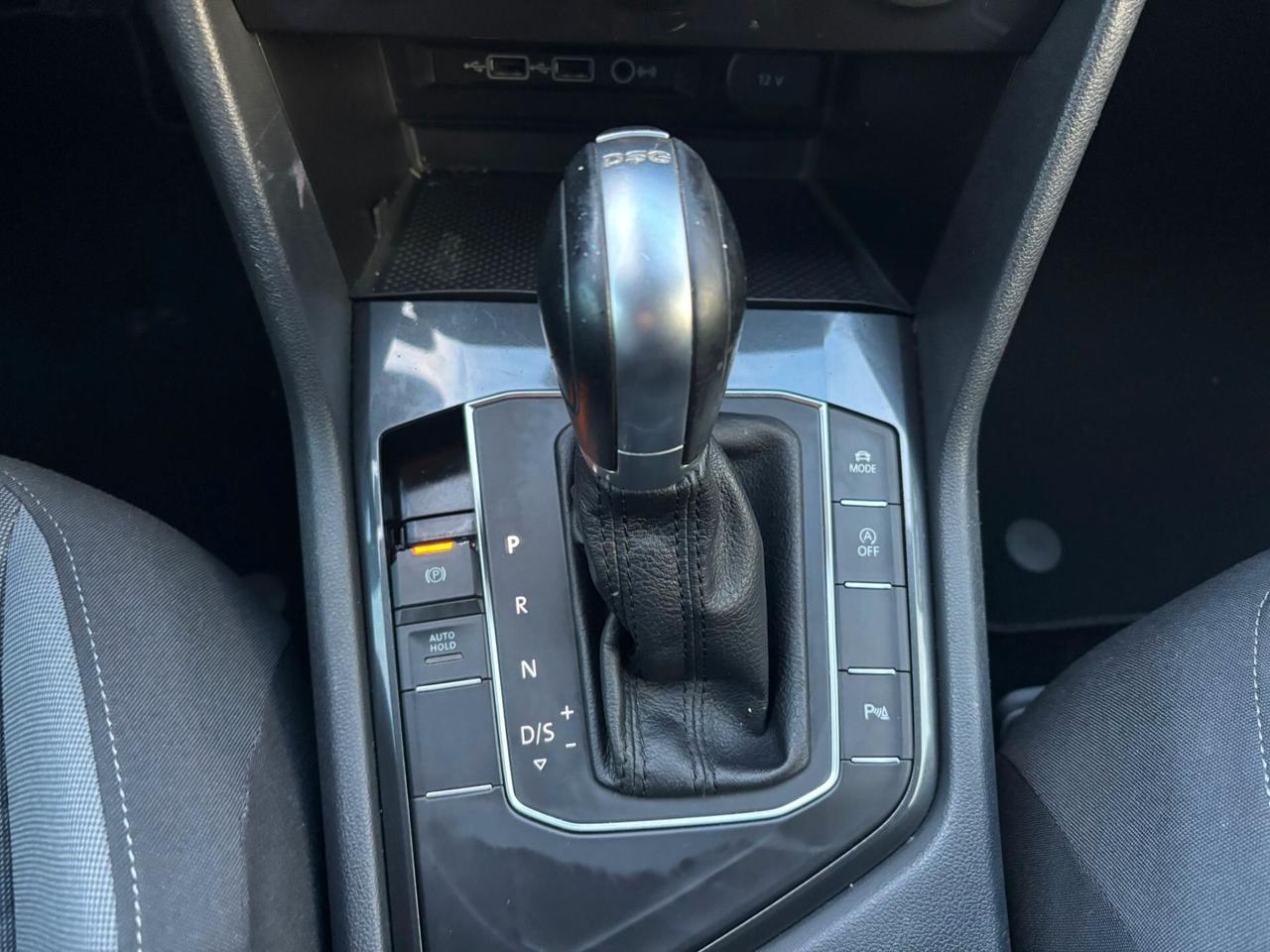 Volkswagen Tiguan 2.0 TDI SCR Style BlueMotion R LINE