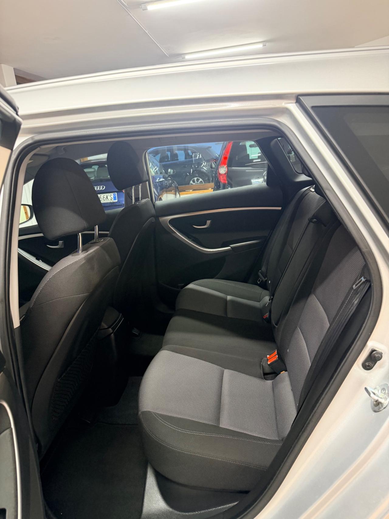 Hyundai i30 Wagon 1.6 CRDi Business
