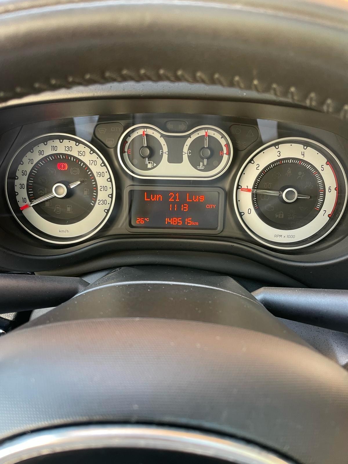 Fiat 500L 1.6 Multijet 105 CV Trekking