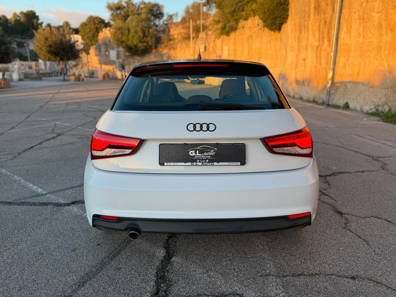 Audi A1 SPB/1.6 TDI 116CV/LED/SOLO 109000 KM