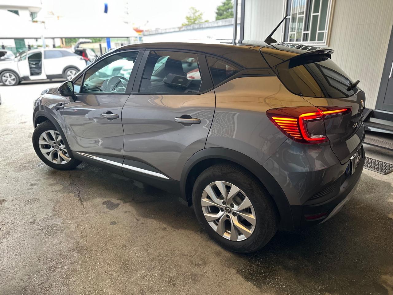 Renault Captur Intens Blue dCi 115 CV EDC