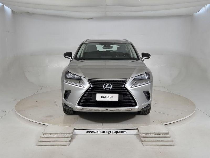 Lexus NX I 2018 300h 2.5 Luxury 4wd cvt
