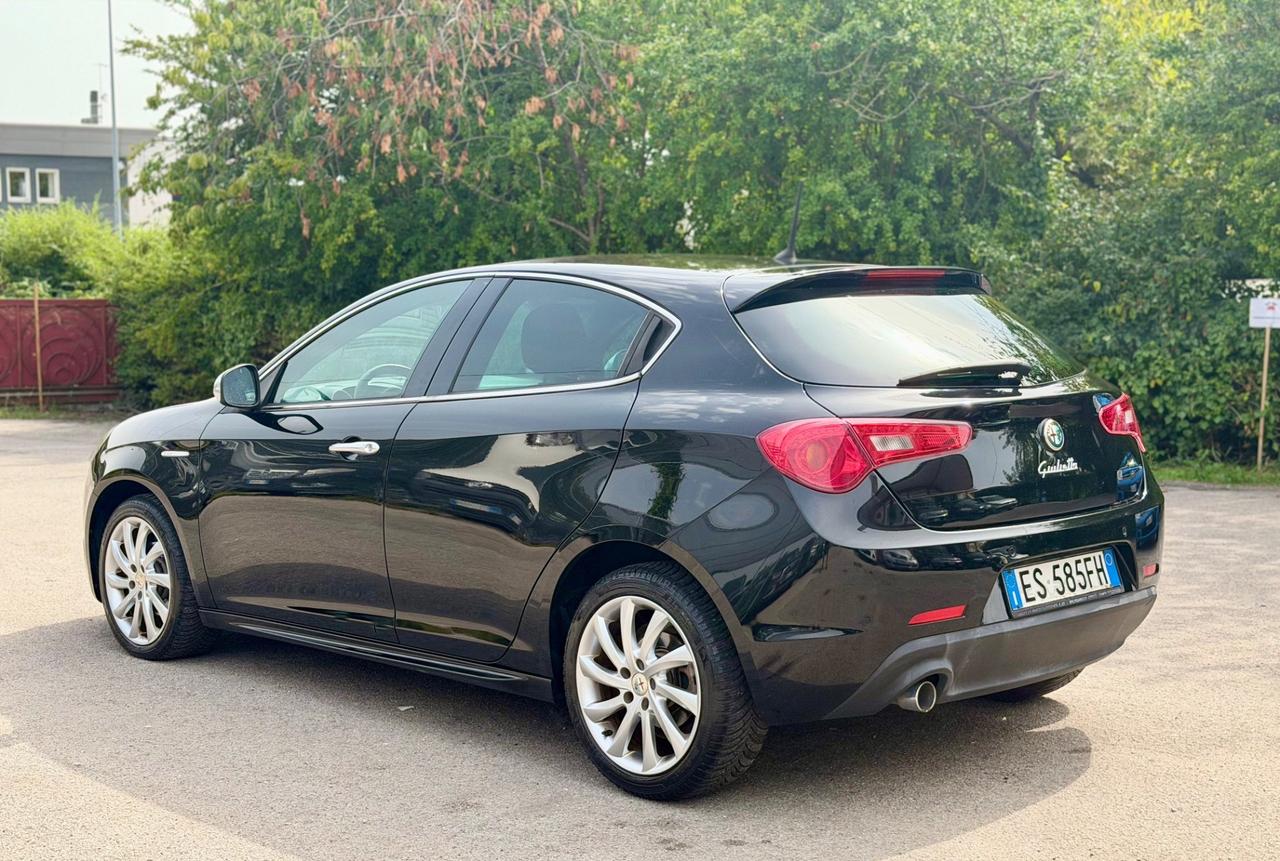 Alfa Romeo Giulietta 2013 1.6 JTDm-2 ok neopatentati