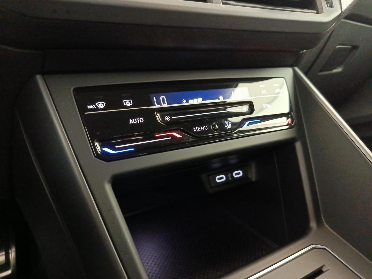 VOLKSWAGEN Taigo - Taigo 1.0 TSI 115 CV R-Line