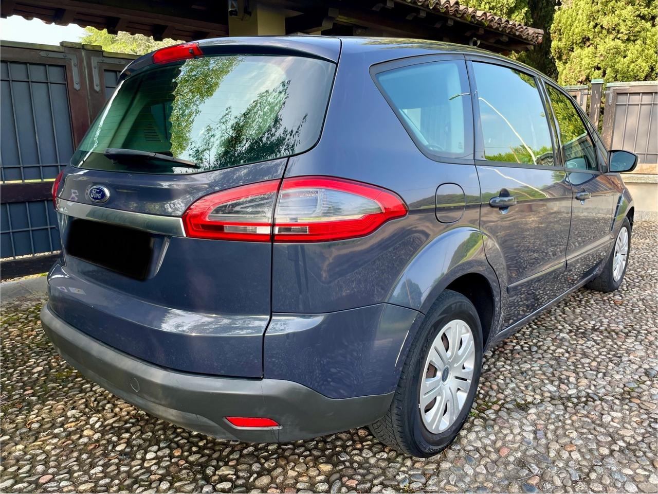 Ford S-Max 2.0 TDCi 163CV Powershift New Titanium