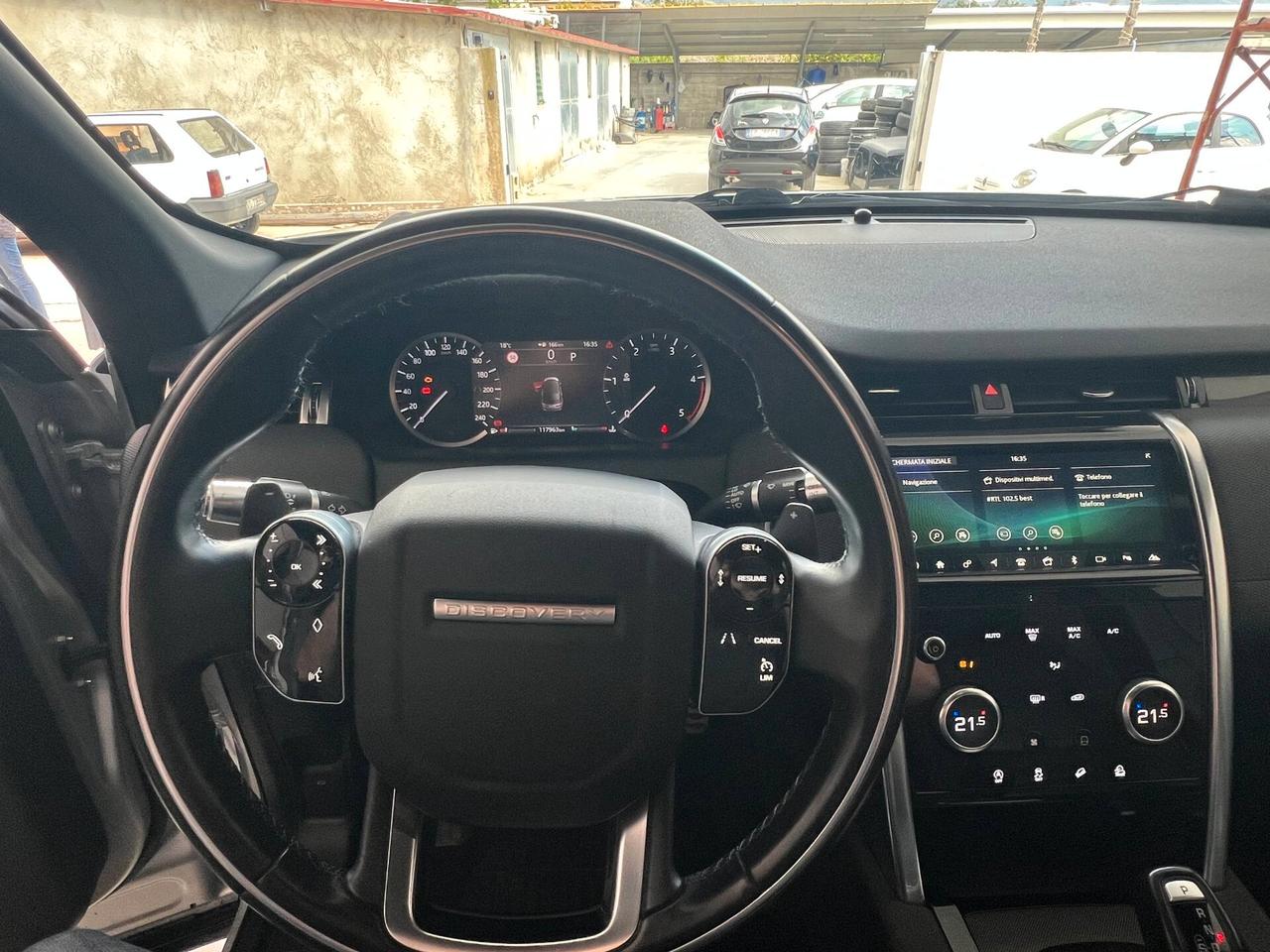 Land Rover Discovery Sport 2.0D I4-L.Flw 150 CV AWD Auto R-Dynamic SE