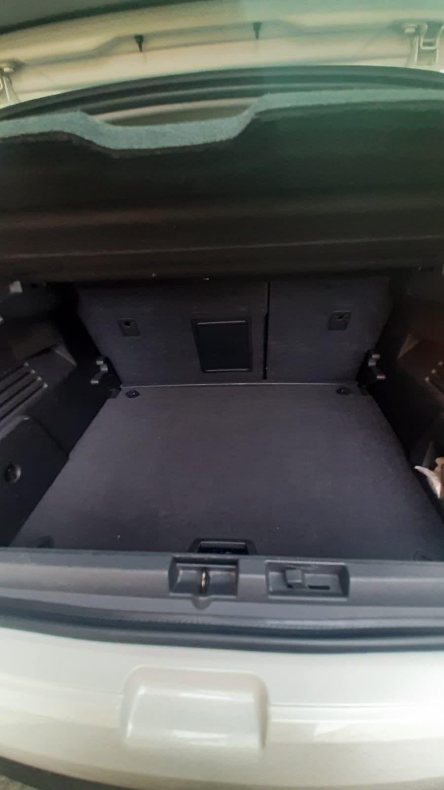Peugeot 3008 1.6 HDi 112CV Access