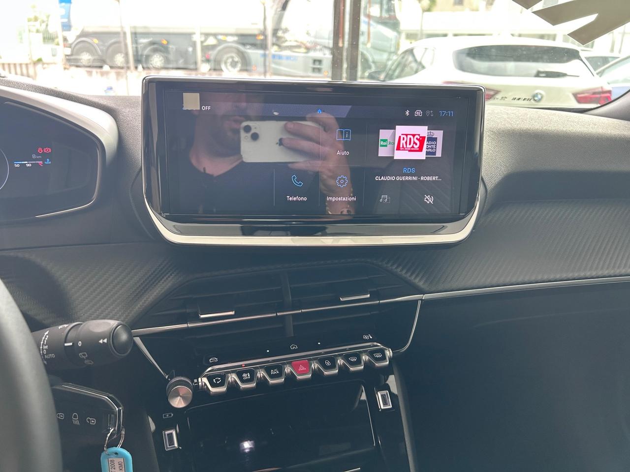Peugeot 2008 PureTech 100 S&S Allure KM0