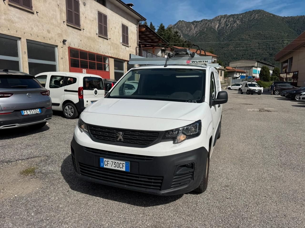 Peugeot Partner BlueHDi 100 PASSO LUNGO ,
