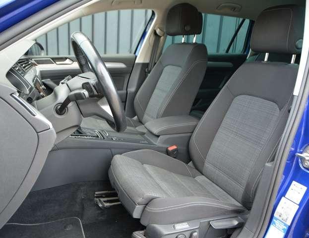 Volkswagen Passat Variant 2.0 tdi R Line 150cv dsg