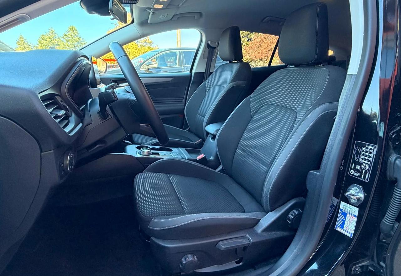 FORD FOCUS 1.5 ECOBLUE BUSINESS SW 120CV - FULL LED, CAR PLAY, NEOPATENTATI
