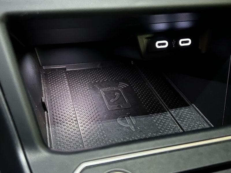 Volkswagen Taigo Taigo 1.0 TSI 110 CV R-Line