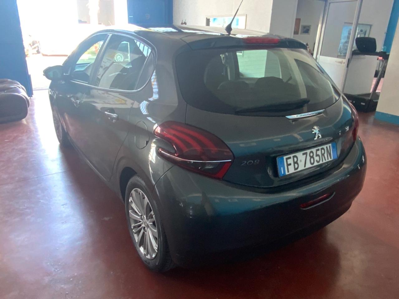 Peugeot 208 PureTech 82 5 porte Active