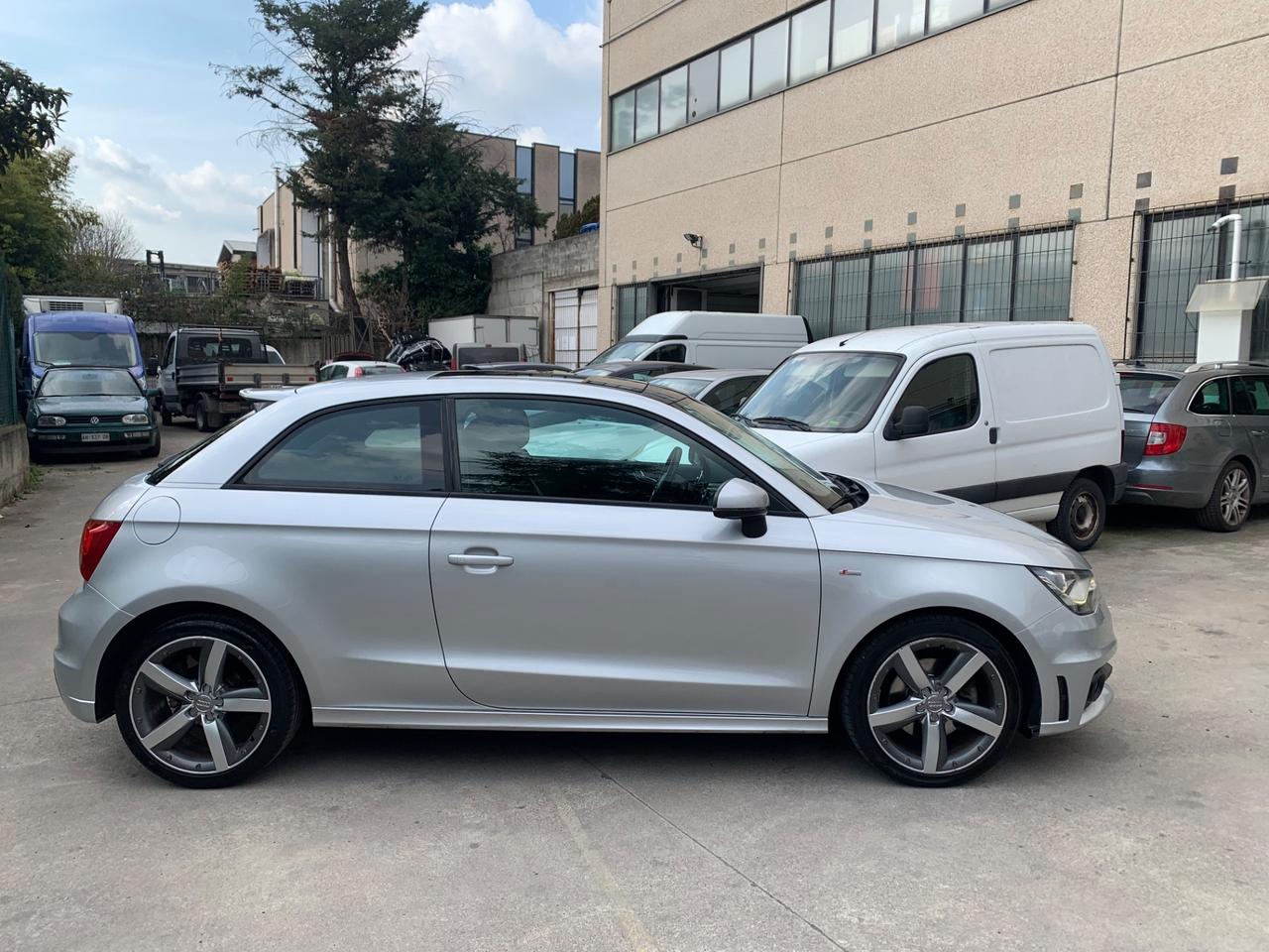 Audi A1 1.4 TFSI S tronic S- LINE