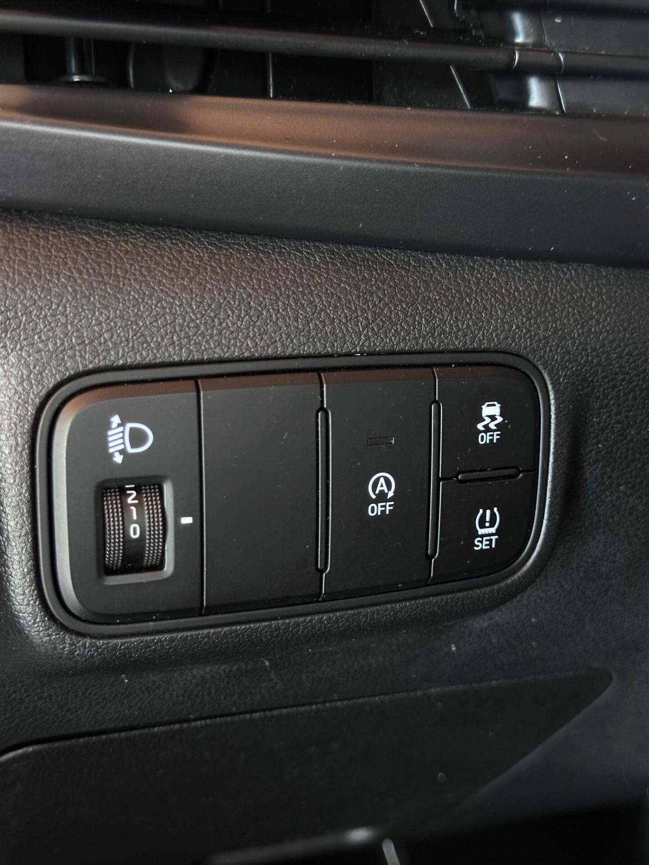 HYUNDAI I20 1.2 MPI CONNECTLINE *UniProprietario *2023